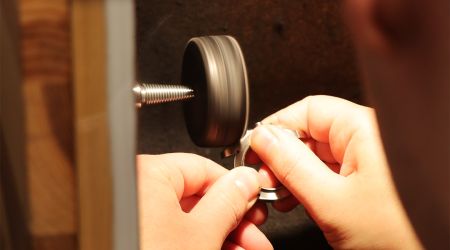 JuwelierJasper-ÜberUns-Uhrmacher-1080x1080px-4